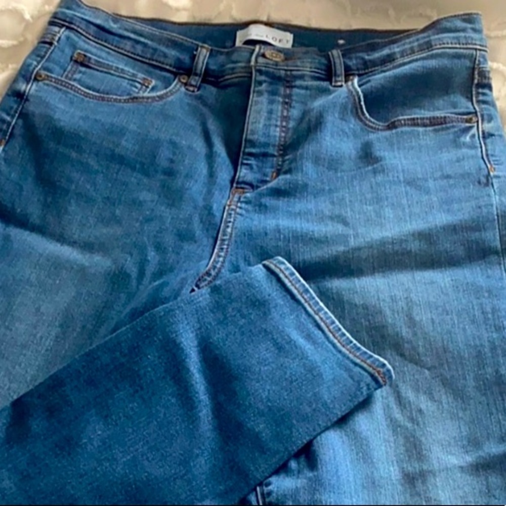 Sz 8/29 Loft jeans